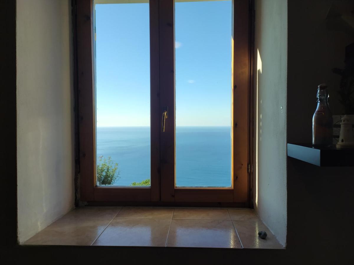 Hostel Ninin De Ma' Framura